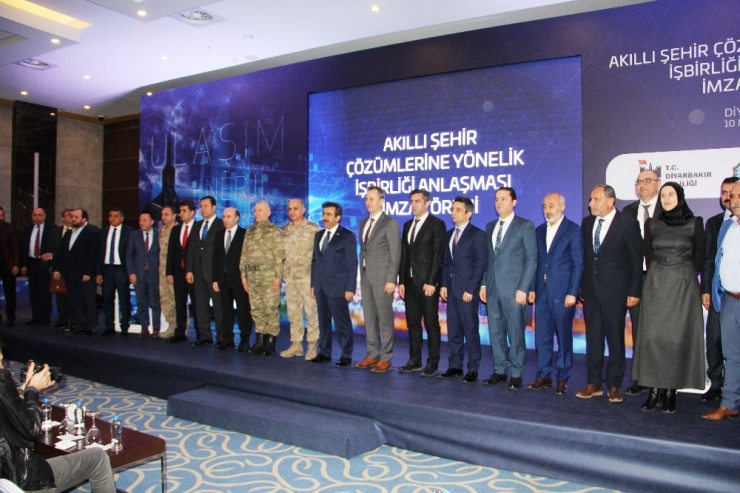 Diyarbakır’da ‘Akıllı Şehir Çözümlerine Yönelik İş Birliği Anlaşması’ İmzalandı