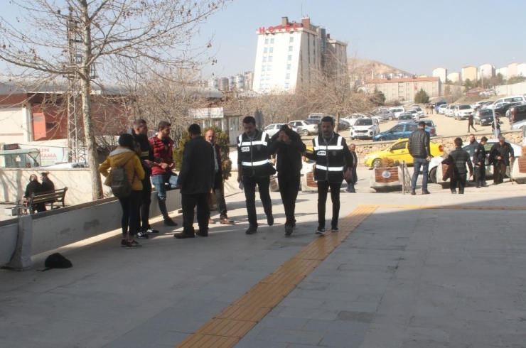 13 Suç Kaydı Olan Hırsızlık Şüphelisi Yakalandı