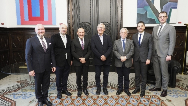 Valensiya Ve İzmir Kardeşlik Yolunda