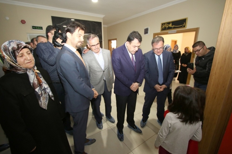 Miniklere Akıl Oyunları Ve Lego Atölyesi