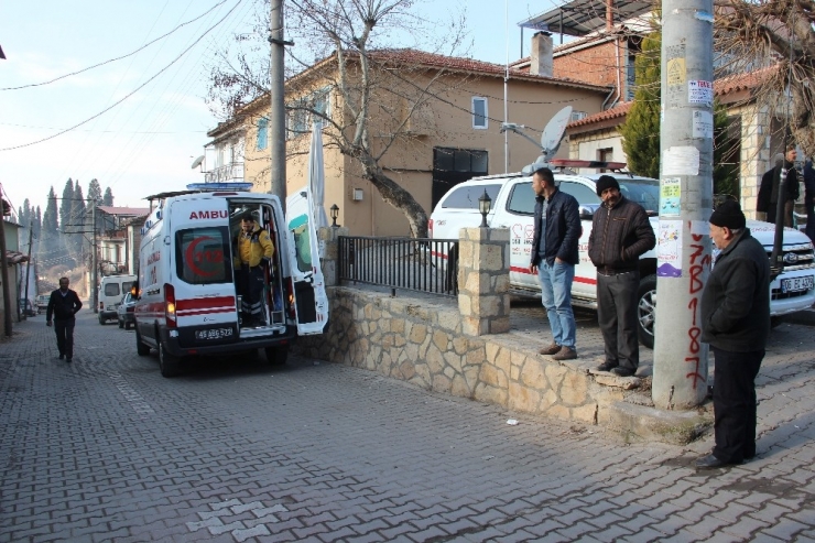 Manisa’daki Depremlerin Yaraları Sarıldı