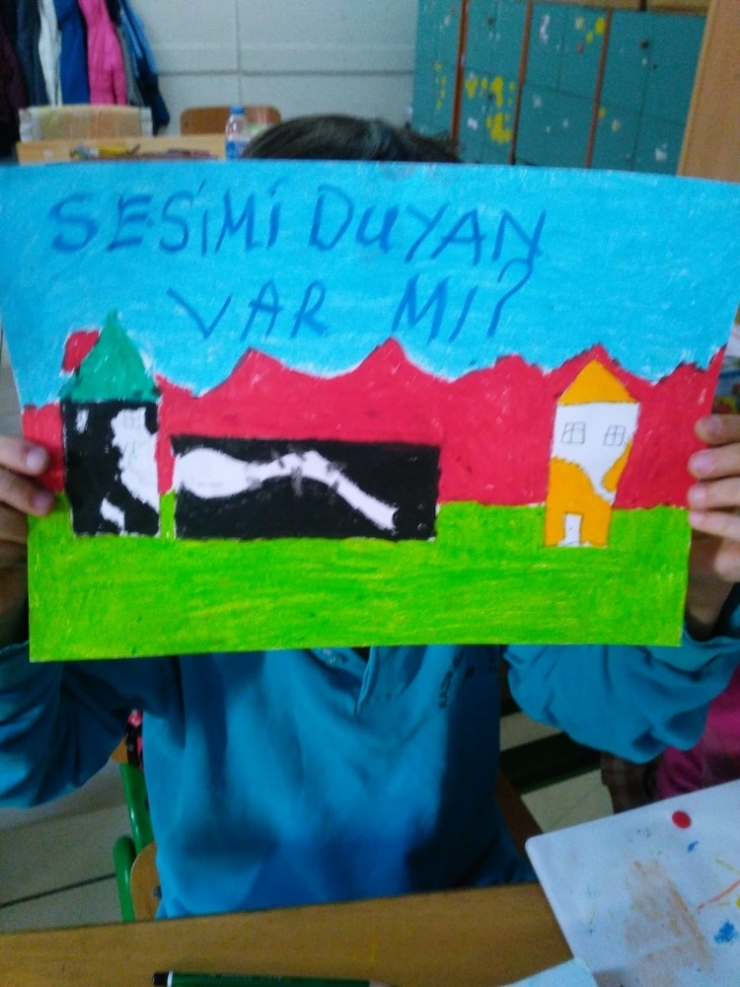 Aydınlı Minikler, Harçlıklarını Depremzedeler İçin Biriktirdi