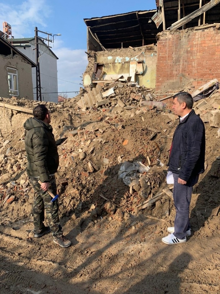 Meski’den, Elazığ Depremi Sonrası Hasar Tespit Çalışmalarına Teknik Destek