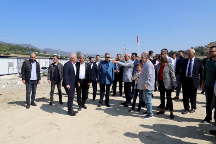 Vali Su, Termal Otel İnşaatında İncelemelerde Bulundu