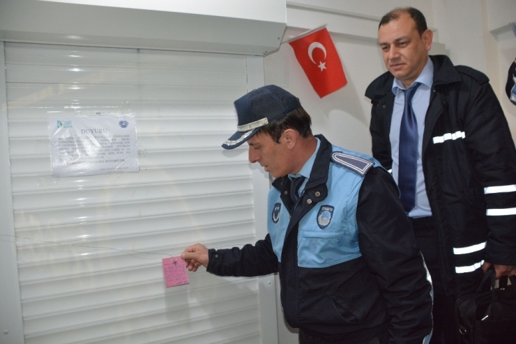 Rahatsızlık Verecek Şekilde Broşür Dağıtan 2 İş Yeri Kapatıldı