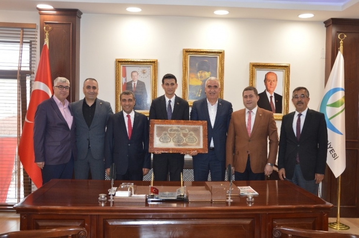 Mhp Milletvekillerinden Başkan Bıyık’a Ziyaret