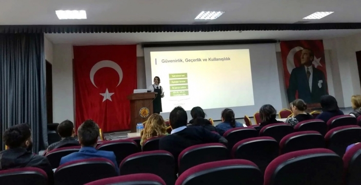 İngilizce Öğretmenlerine ‘Soru Hazırlama Teknikleri’ Eğitimi Verildi