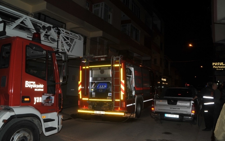 Çocukların Çakmakla Oyunu Yangın Çıkarttı