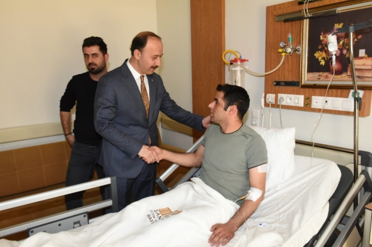 Vali Erin Saldırıda Yaralanan Bekçileri Ziyaret Etti