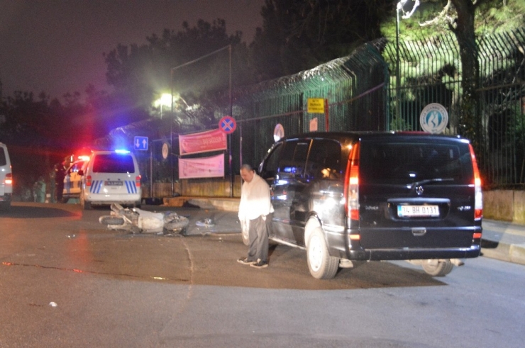 Vıp Araç İle Motosiklet Çarpıştı, 1 Kişi Ağır Yaralandı