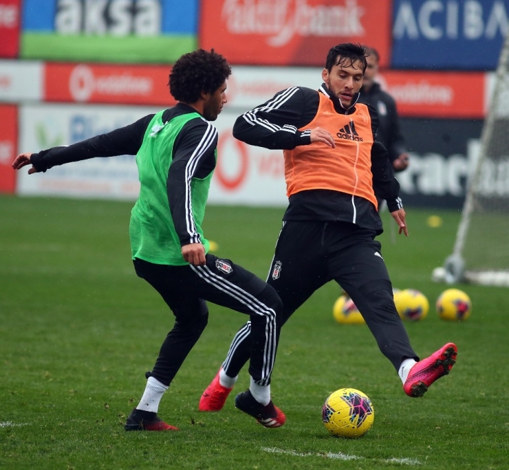 Beşiktaş Derbi Hazırlıklarını Sürdürdü