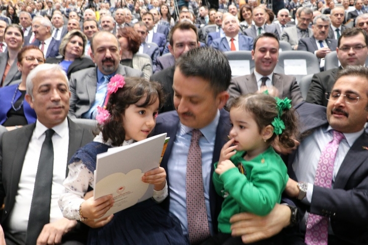 Bakan Pakdemirli: “Avrupa Mültecilere Karşı Almış Olduğu Ciddi Önlemleri Virüse Karşı Almış Olsaydı, Belki Bu Tür Elim Bir Hadiseyle Sarsılmış Olmayacaktı”