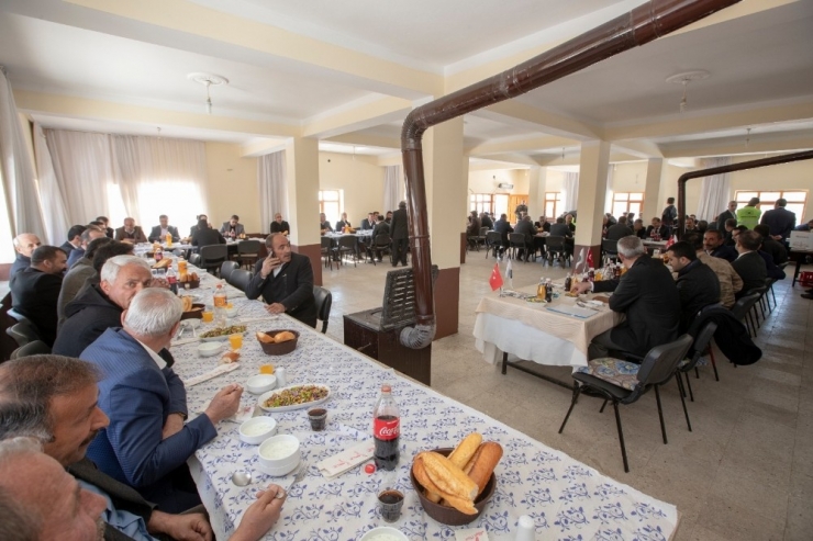 İpekyolu’nda İkinci Muhtarlar Toplantısı