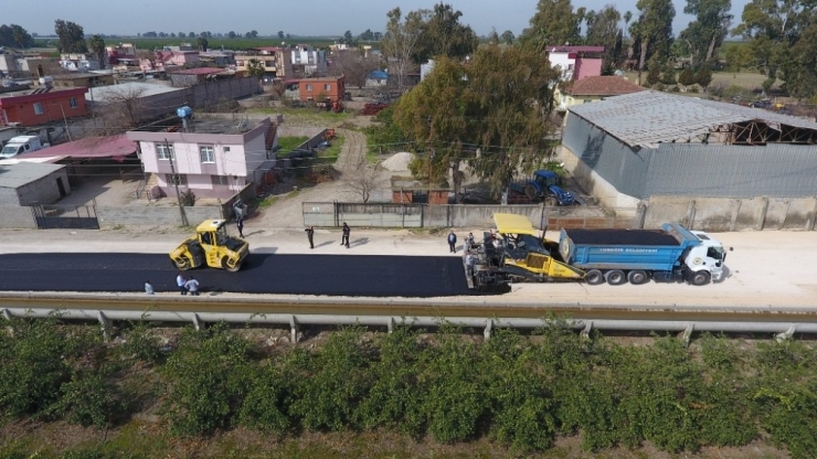 Yüreğir’de Yol Hamlesi Başladı