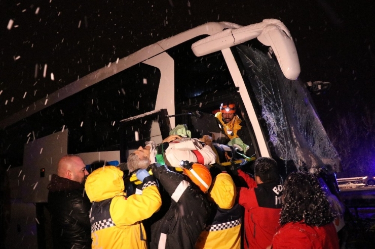 2 Ayda Yollarda 255 Kişi Öldü