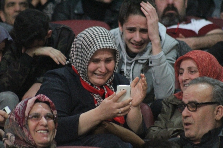 Bin 250 Konutluk Kur’a Çekiminde Toki Şanslıları Gözyaşlarına Boğuldu