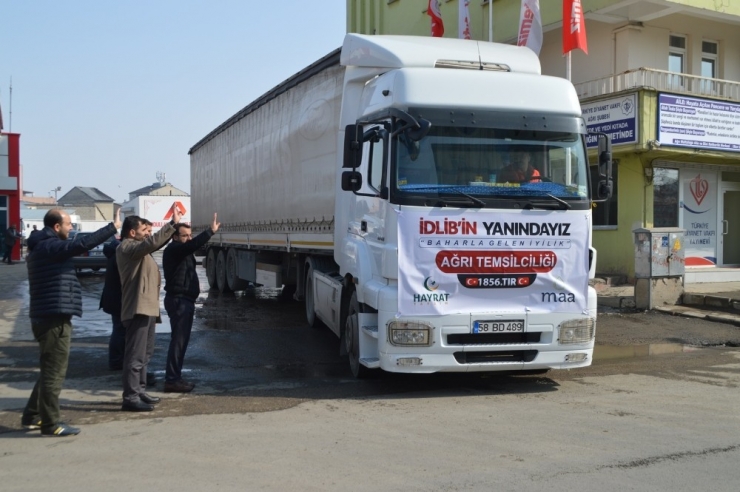 Ağrı’dan İdlib’e Yardım Gönderildi