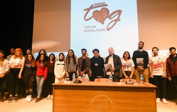 Aü İletişim Fakültesi’nde Gönüllülük Kavramı Konuşuldu