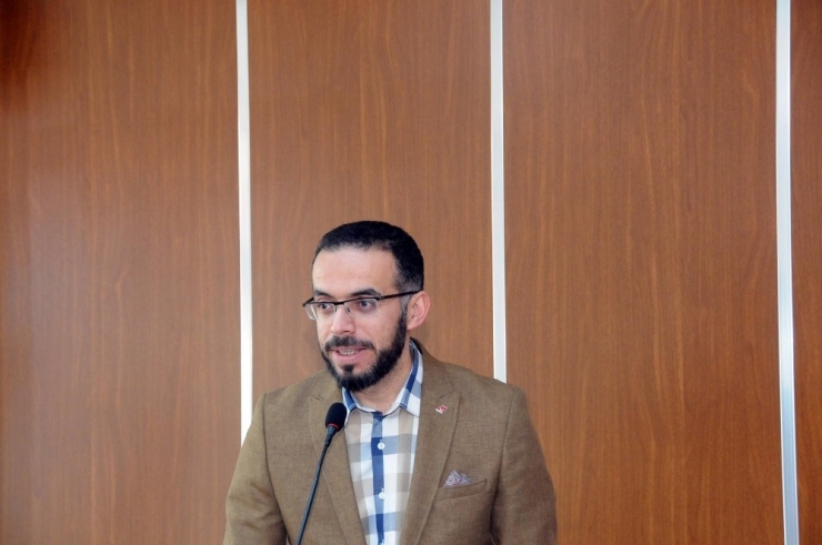 Akü’de, “Cumhurbaşkanlığı Hükümet Sisteminde Güncel Konular” Konferansı