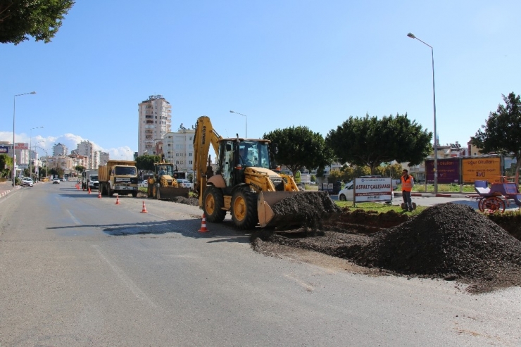 Atatürk Bulvarı Genişletiliyor