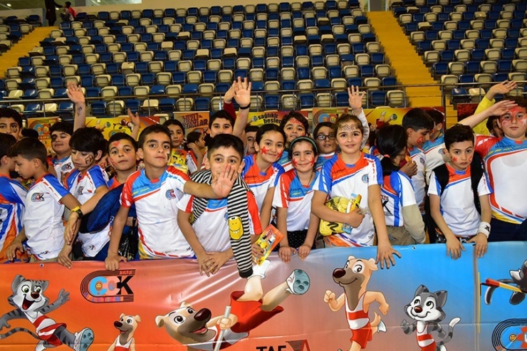 Çocuk Atletizm Şenliği Düzenlendi