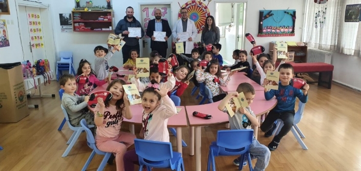 İlkadımlı Miniklere Meslek Tanıtımı