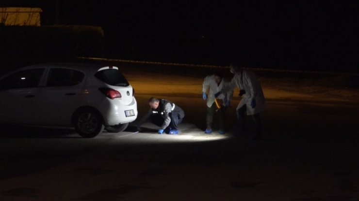 Kaldırımda Yürürken Bir Anda Yere Yığılan Şahsın Öldürüldüğü Ortaya Çıktı