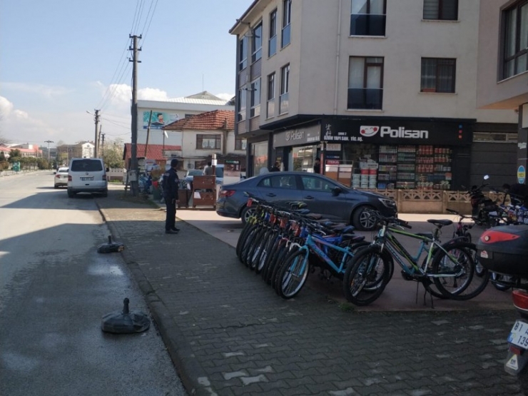 Zabıta Ekipleri Usulsüz İşgale Geçit Yok