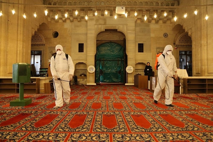 Selimiye Camisi’nde Korona Virüsü Önlemi