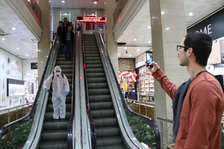 Elazığ’da "Korona Virüsüne" Karşı Dezenfekte Önlemi