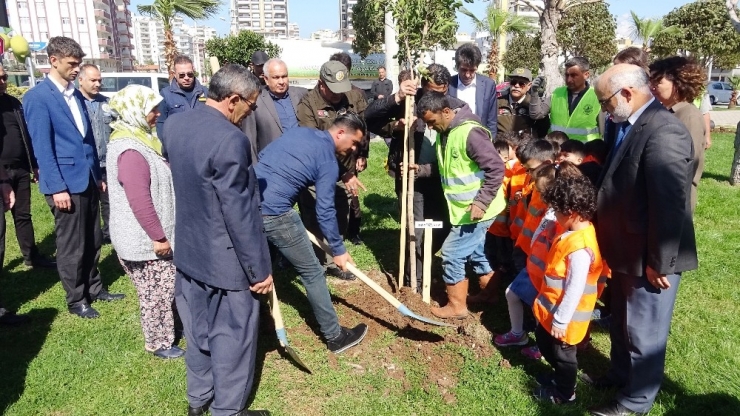 Şehit Annesi Gülten Tüzel: "Türkiye’miz Cennet Vatan, Hiç Kimse Bölemez"