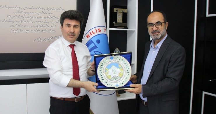 Gaziantep Müftüsü Çelik Rektör Karacoşkun’la Bir Araya Geldi