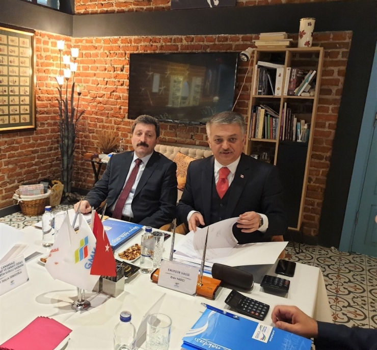 Gmka Körfez’de Toplandı