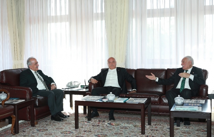 Kızılay Butik Mağaza, Atatürk Üniversitesinde Hizmete Açıldı