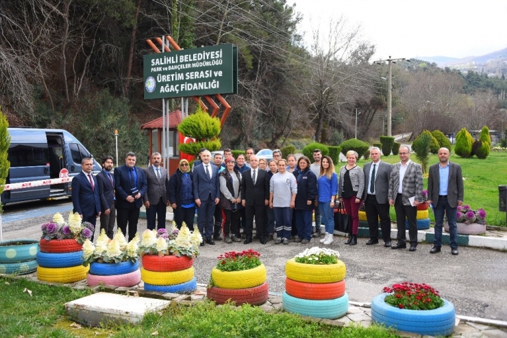 Salihli’ye Teknolojik Sera Kurulacak