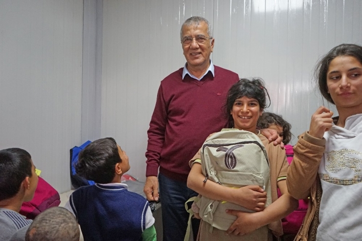 Öğrenciler Mektup Yazdı, Başkan Tarhan İhtiyaçlarını Karşıladı