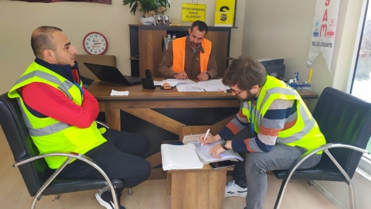 Galericilere Önce Eğitim, Sonra İmtihan