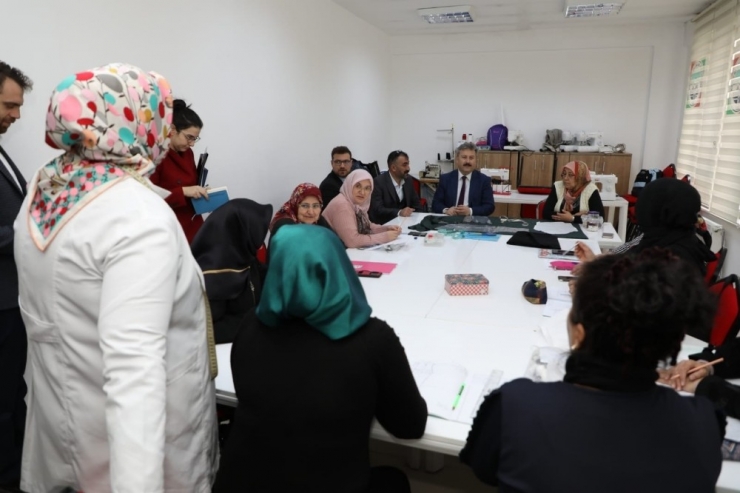 Başkan Palancıoğlu Kadınları Dinledi