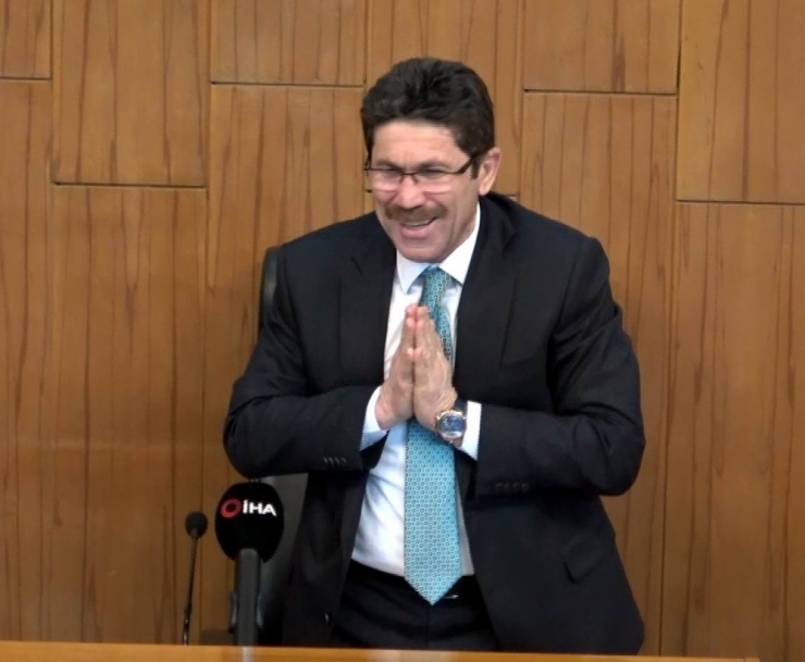 Komisyon Toplantısında "Korona Virüsü" Önlemi