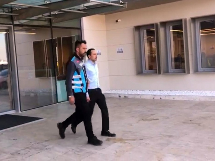 Motosikletliye Çarparak Adeta Cinayete Teşebbüs Eden Sürücü Yakalandı