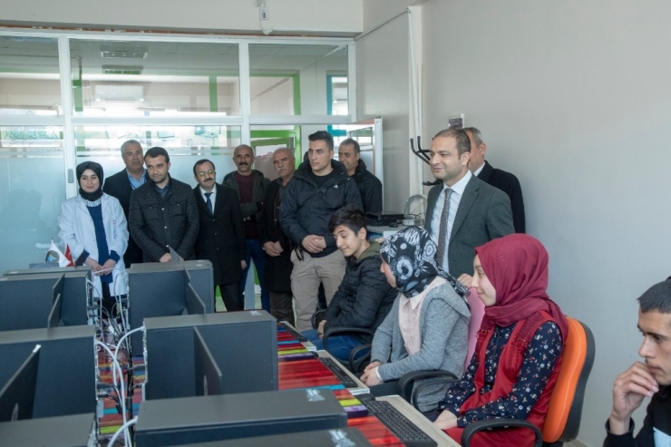 Başkan Vekili Aslan’dan Erçek Ve Karagündüz Mahallelerine Ziyaret