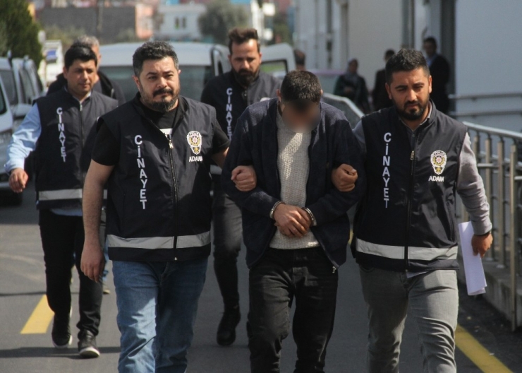 Başkasının Alacağını Tahsil Etmek İsteyeni Öldürdüler