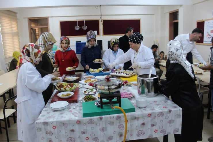 Aşçılara Lezzetin Püf Noktaları Anlatıldı