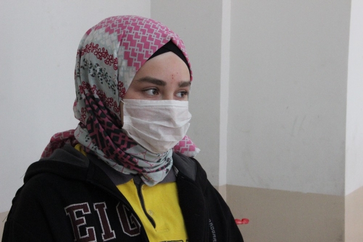 Eczacılar Yüksek Fiyat Artışından Dolayı Tedarikçileri Suçladı