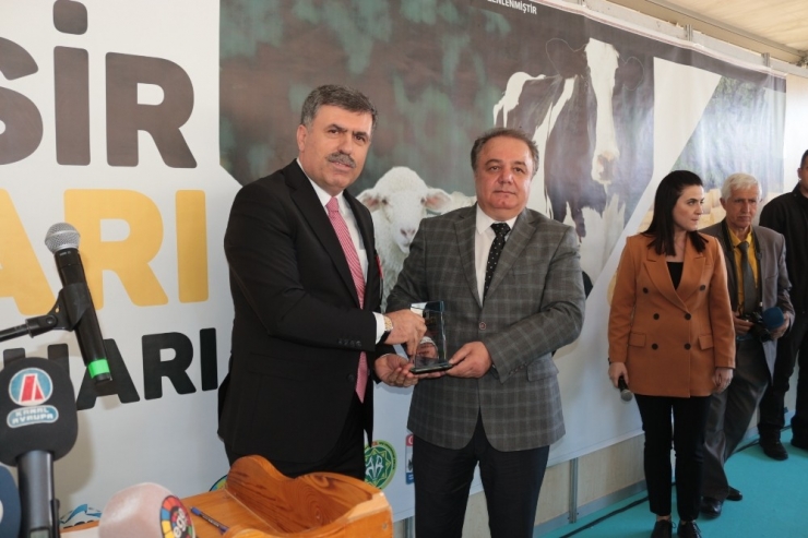 Balıkesir Tarım Ve Hayvancılık Fuarı Kapılarını Açtı