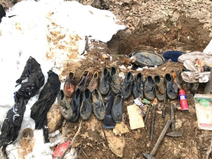 Terör Örgütünce Araziye Gizlenmiş Malzemeler Ele Geçirildi