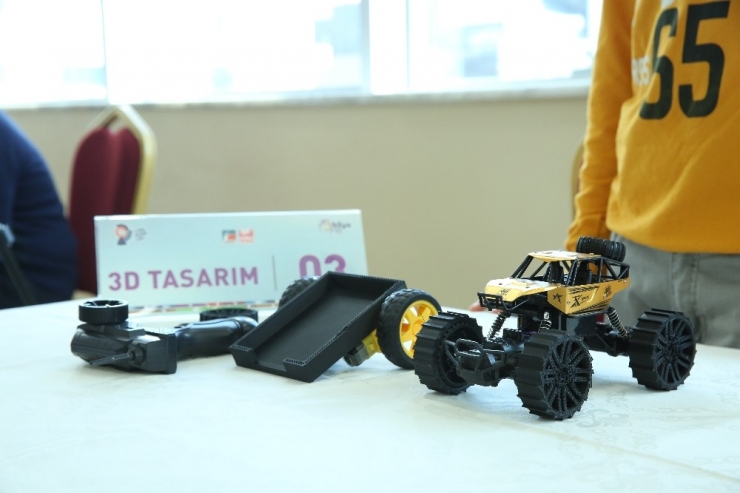 6. Sınıf Öğrencisinden Panik Atağı Ölçen Cihaz