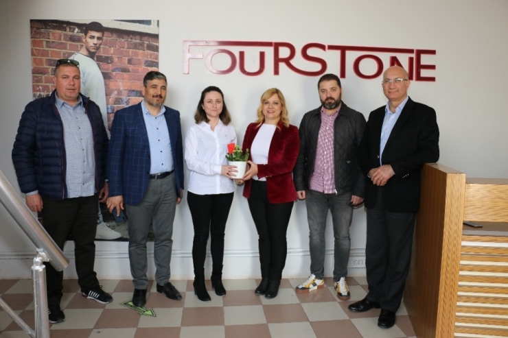 İş Kadınlarından Ortak Mesaj: “Kendinize Güvenin”