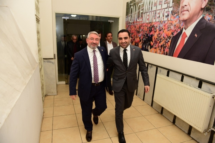 Başkan Aşgın’dan Merkez İlçeye Hayırlı Olsun Ziyareti