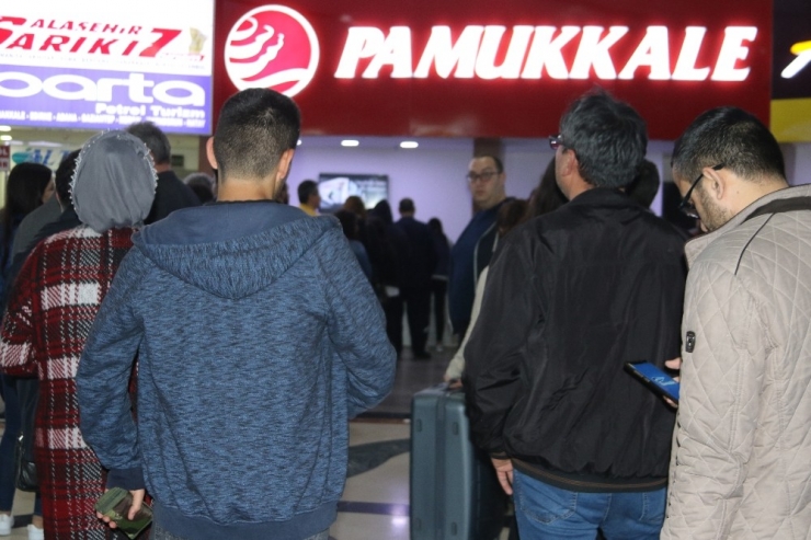 Denizli Otogarında Korona Tatili Yoğunluğu